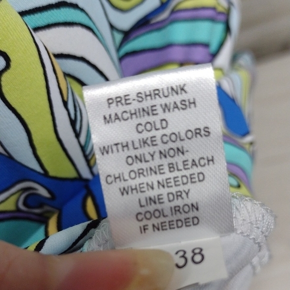 Lulu-B Colorful Patterned Dress Size L - Picture 8 of 10